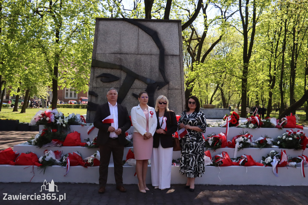 Fotorelacja Zawiercie: 235. rocznica uchwalenia Konstytucji 3 Maja