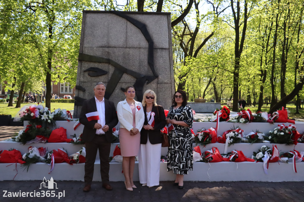 Fotorelacja Zawiercie: 235. rocznica uchwalenia Konstytucji 3 Maja