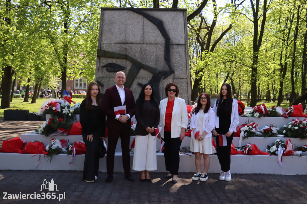 Fotorelacja Zawiercie: 235. rocznica uchwalenia Konstytucji 3 Maja
