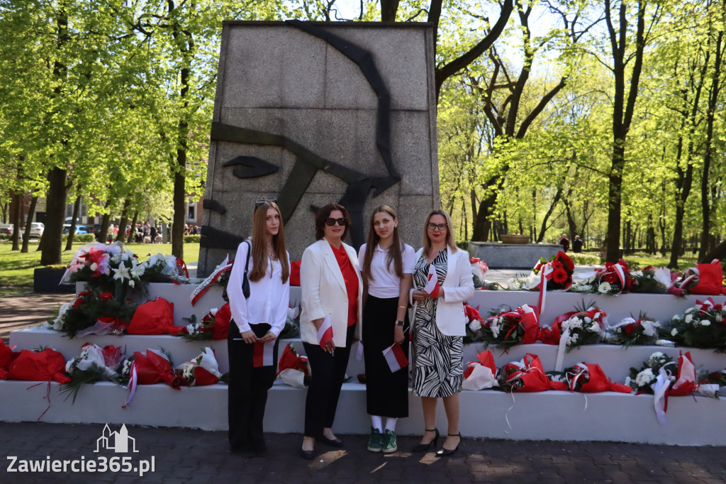Fotorelacja Zawiercie: 235. rocznica uchwalenia Konstytucji 3 Maja