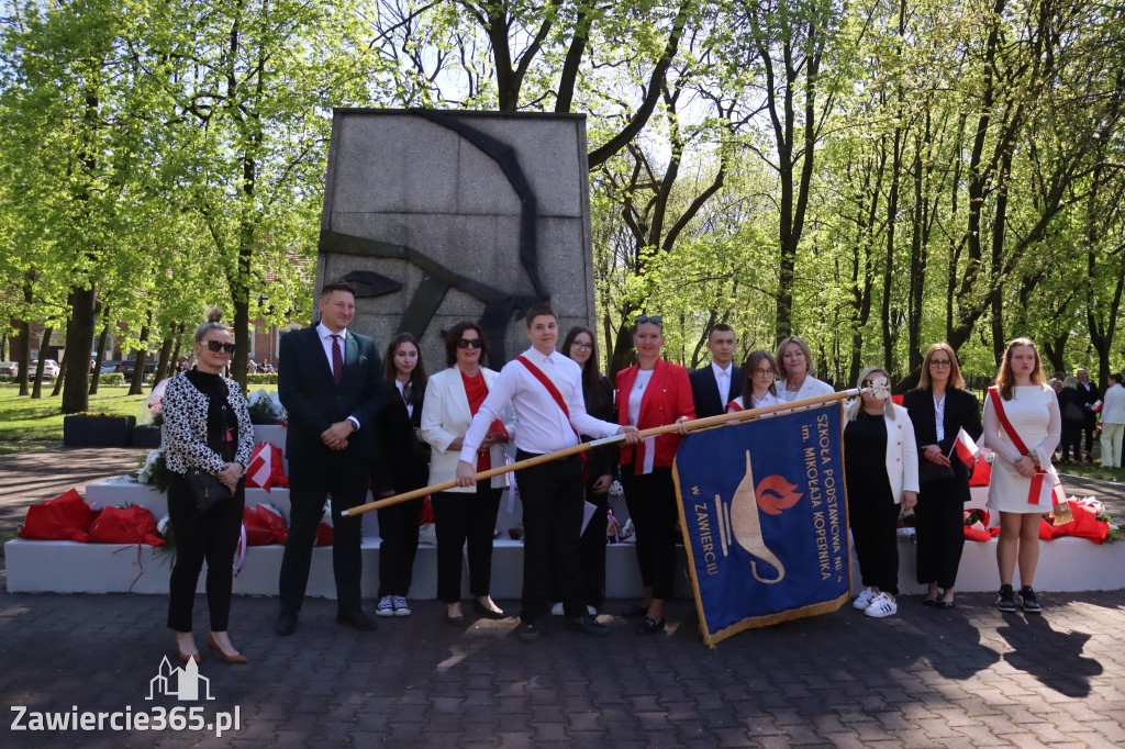 Fotorelacja Zawiercie: 235. rocznica uchwalenia Konstytucji 3 Maja