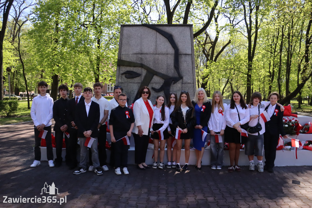 Fotorelacja Zawiercie: 235. rocznica uchwalenia Konstytucji 3 Maja