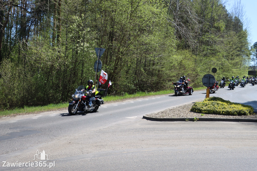 Fotorelacja I: IV Motopiknik w Łazach - parada motocykli