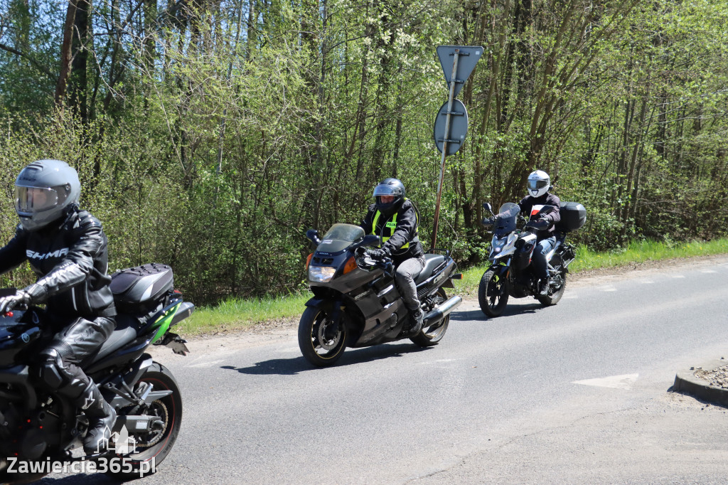 Fotorelacja I: IV Motopiknik w Łazach - parada motocykli