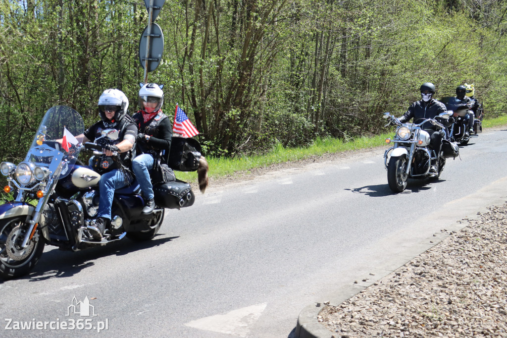 Fotorelacja I: IV Motopiknik w Łazach - parada motocykli