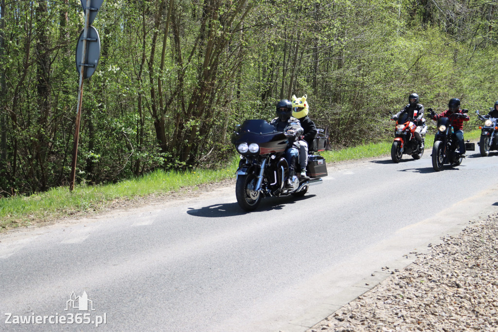 Fotorelacja I: IV Motopiknik w Łazach - parada motocykli