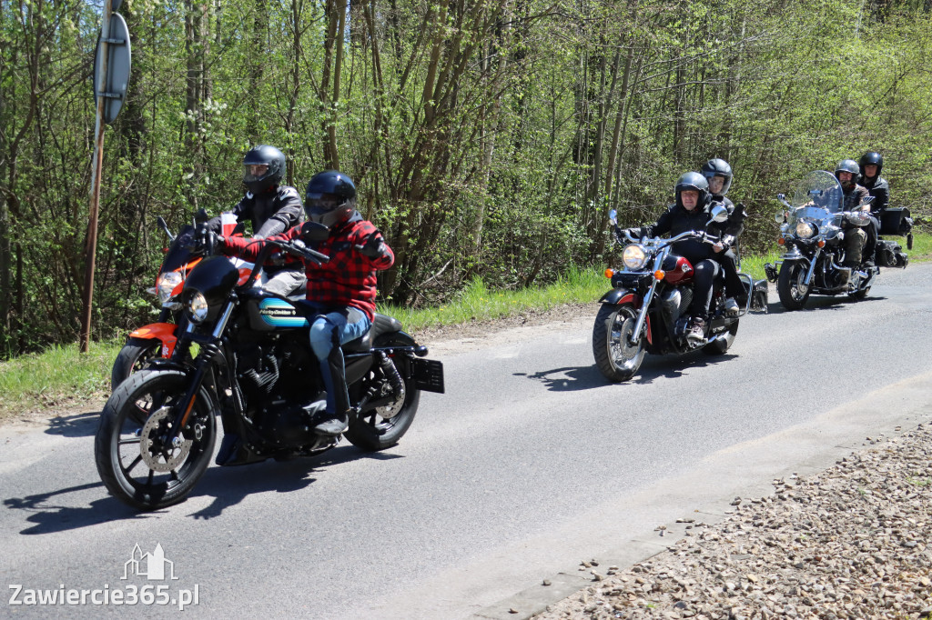 Fotorelacja I: IV Motopiknik w Łazach - parada motocykli