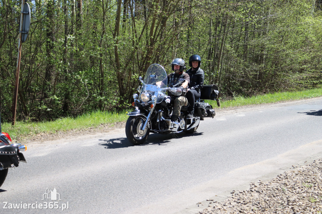 Fotorelacja I: IV Motopiknik w Łazach - parada motocykli