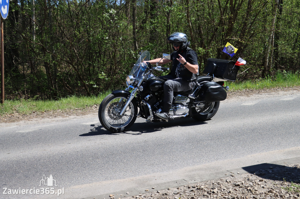 Fotorelacja I: IV Motopiknik w Łazach - parada motocykli