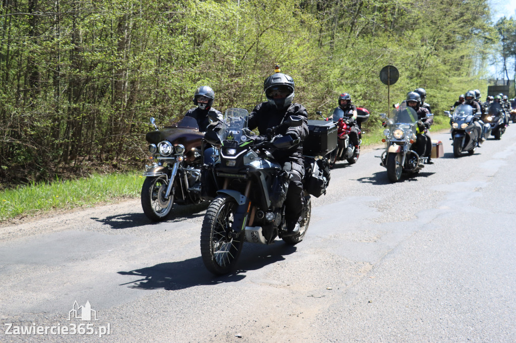 Fotorelacja I: IV Motopiknik w Łazach - parada motocykli