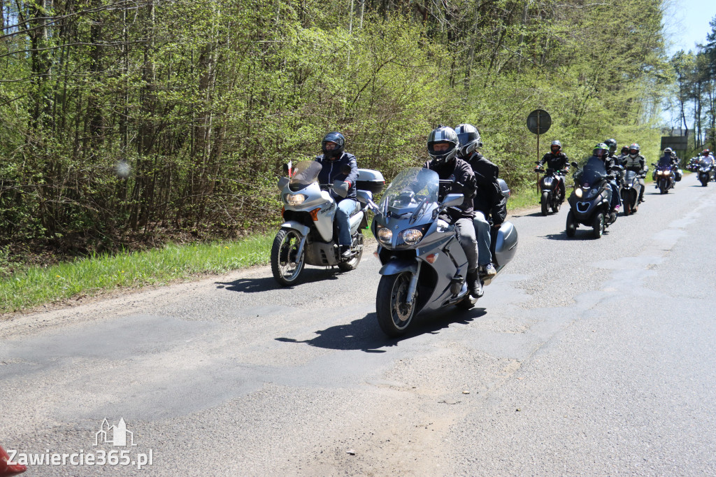 Fotorelacja I: IV Motopiknik w Łazach - parada motocykli