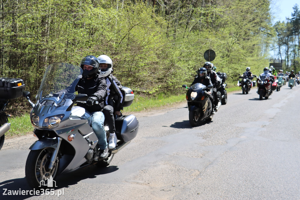 Fotorelacja I: IV Motopiknik w Łazach - parada motocykli