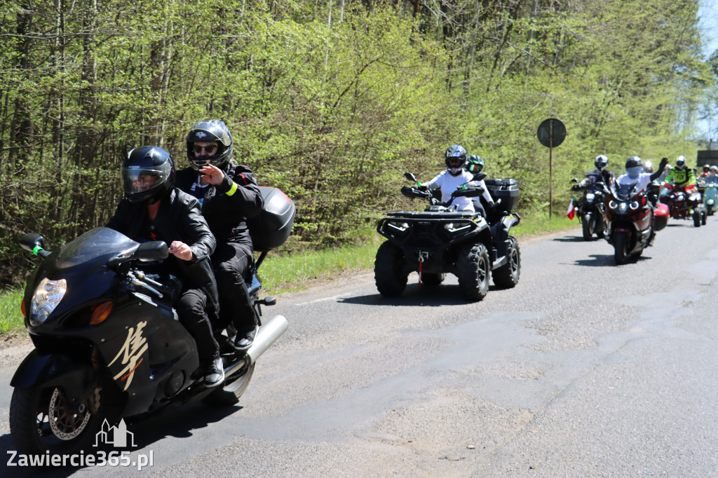 Fotorelacja I: IV Motopiknik w Łazach - parada motocykli