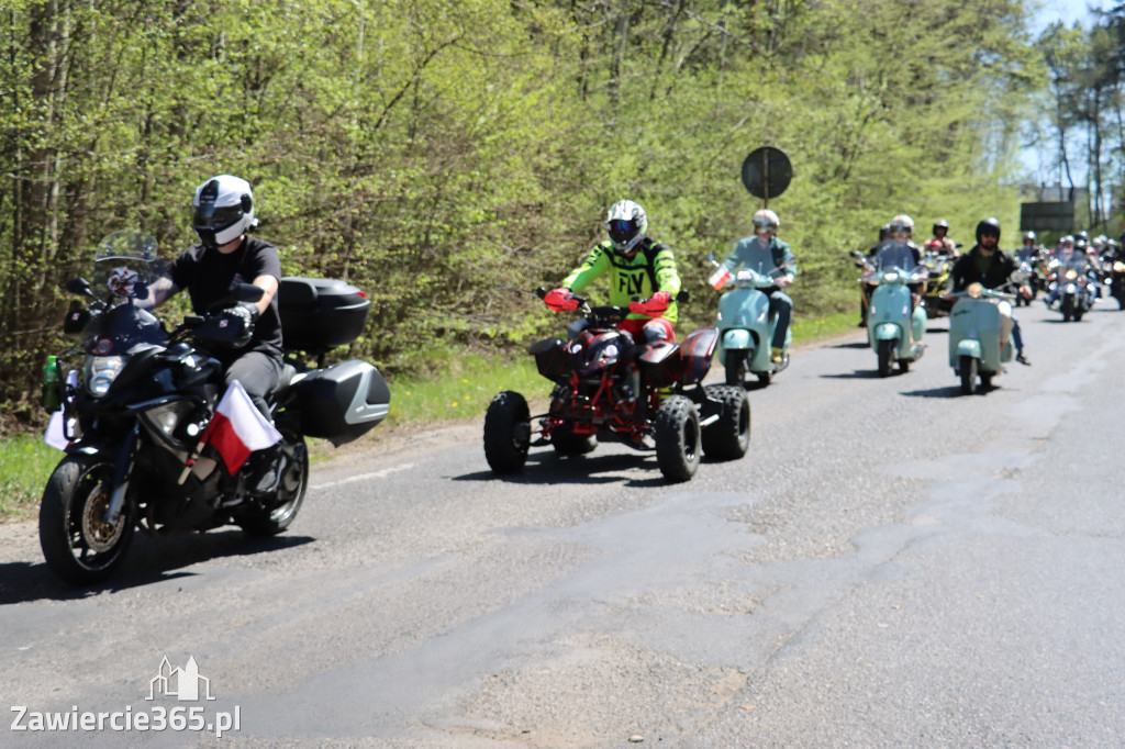 Fotorelacja I: IV Motopiknik w Łazach - parada motocykli