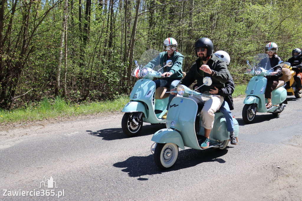 Fotorelacja I: IV Motopiknik w Łazach - parada motocykli