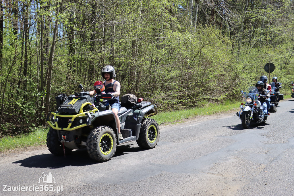 Fotorelacja I: IV Motopiknik w Łazach - parada motocykli