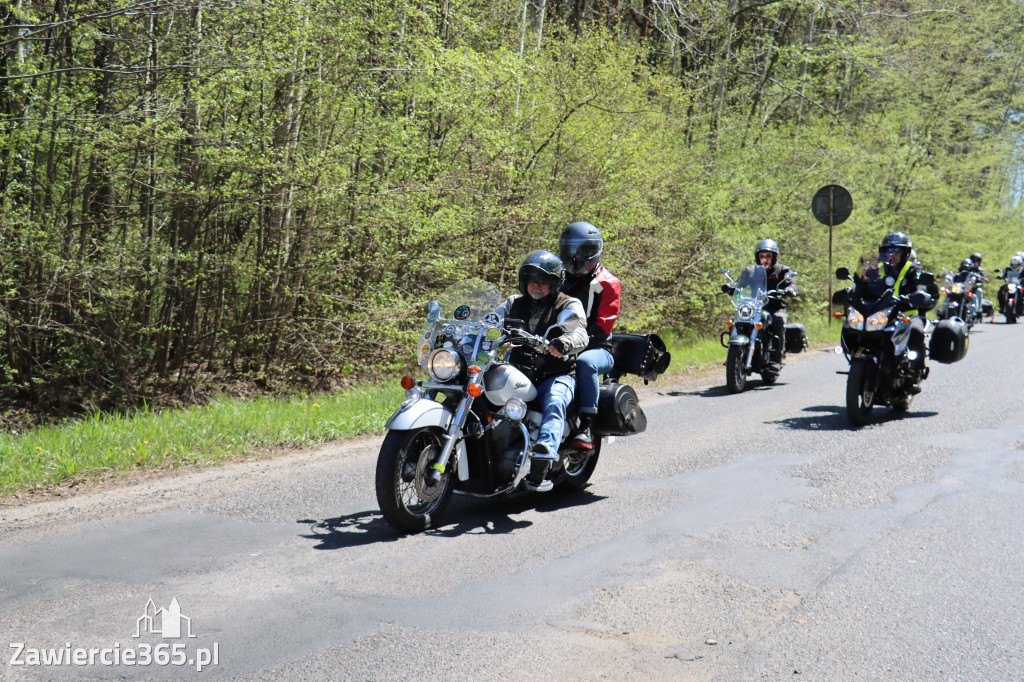 Fotorelacja I: IV Motopiknik w Łazach - parada motocykli