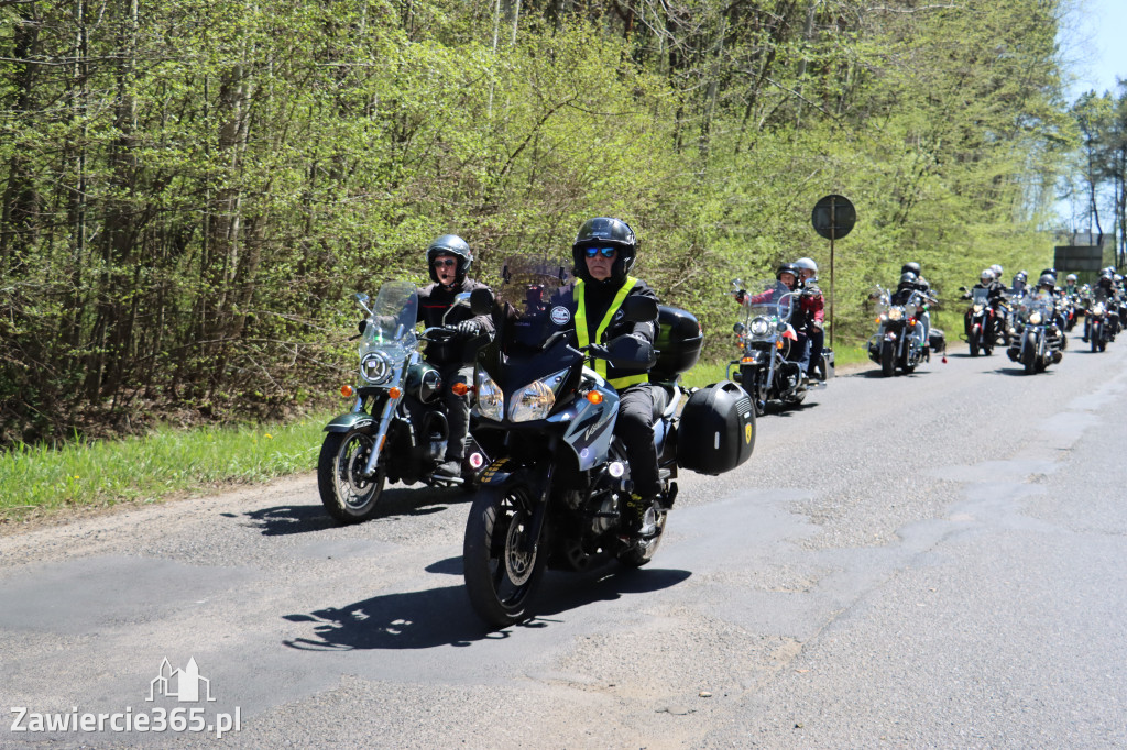 Fotorelacja I: IV Motopiknik w Łazach - parada motocykli