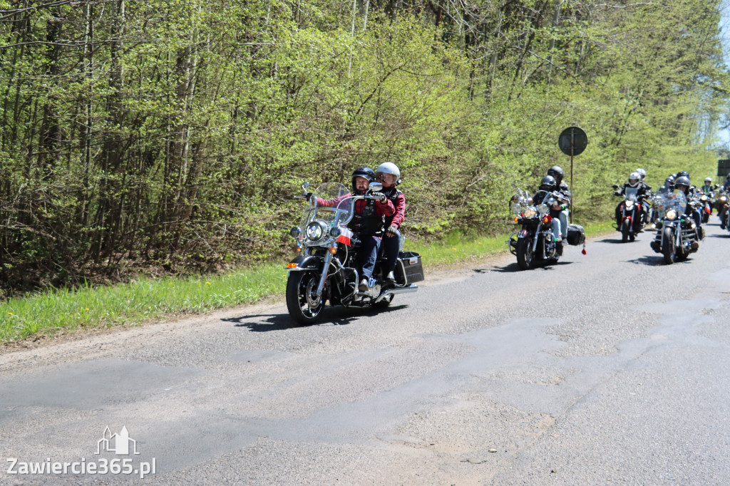 Fotorelacja I: IV Motopiknik w Łazach - parada motocykli