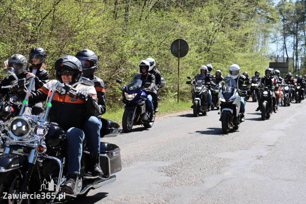Fotorelacja I: IV Motopiknik w Łazach - parada motocykli