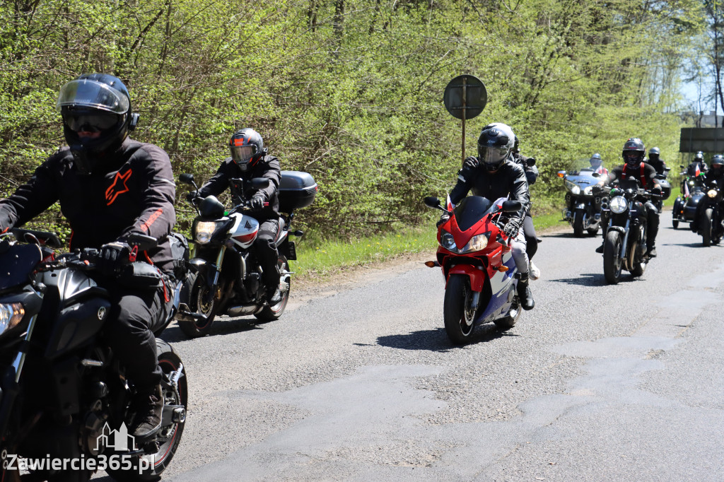 Fotorelacja I: IV Motopiknik w Łazach - parada motocykli