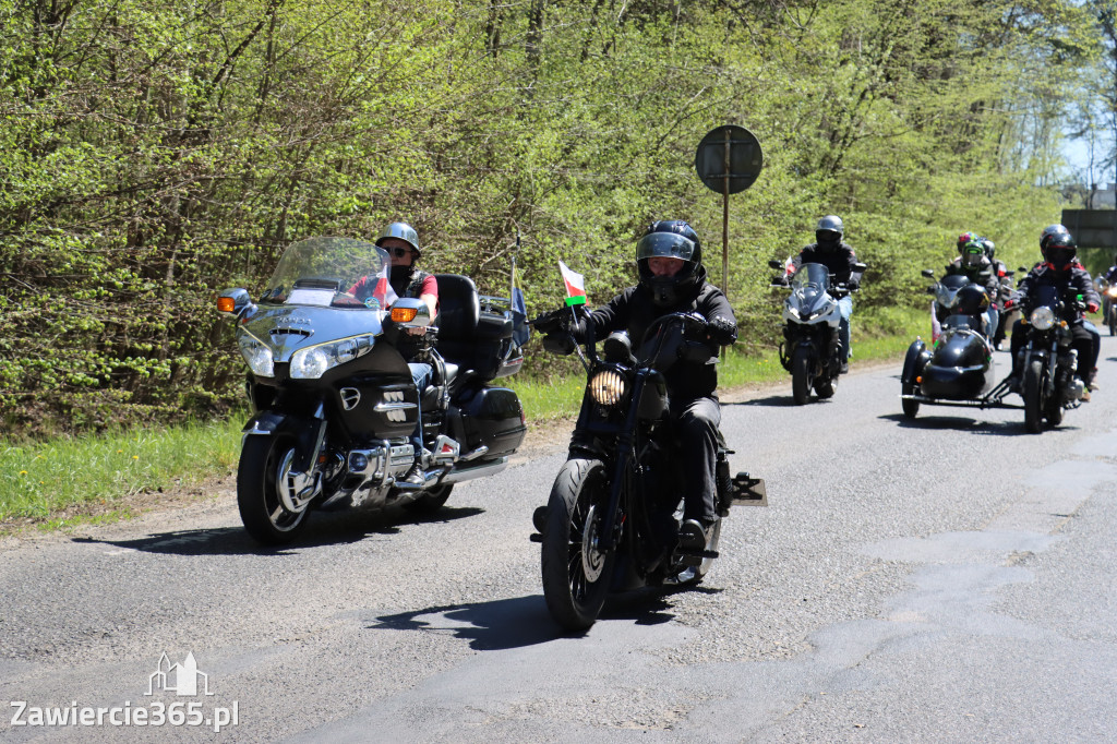 Fotorelacja I: IV Motopiknik w Łazach - parada motocykli