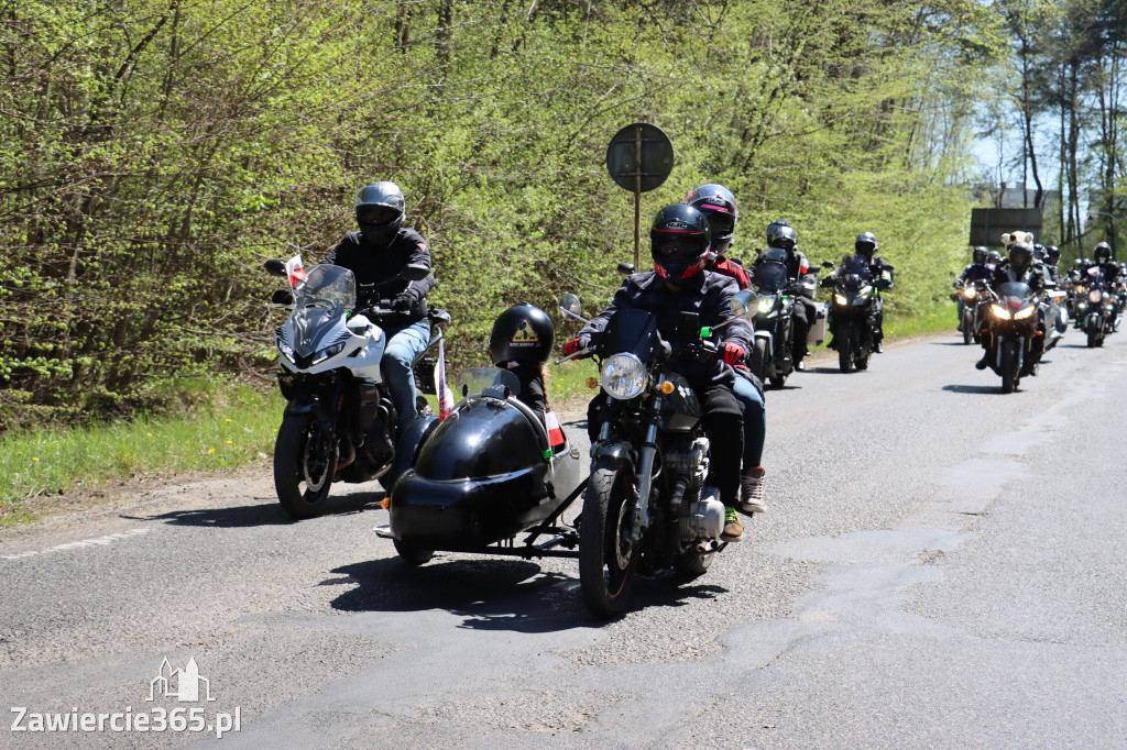 Fotorelacja I: IV Motopiknik w Łazach - parada motocykli