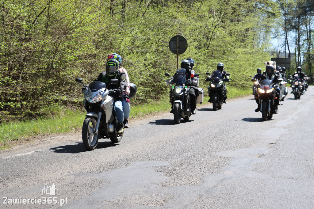 Fotorelacja I: IV Motopiknik w Łazach - parada motocykli
