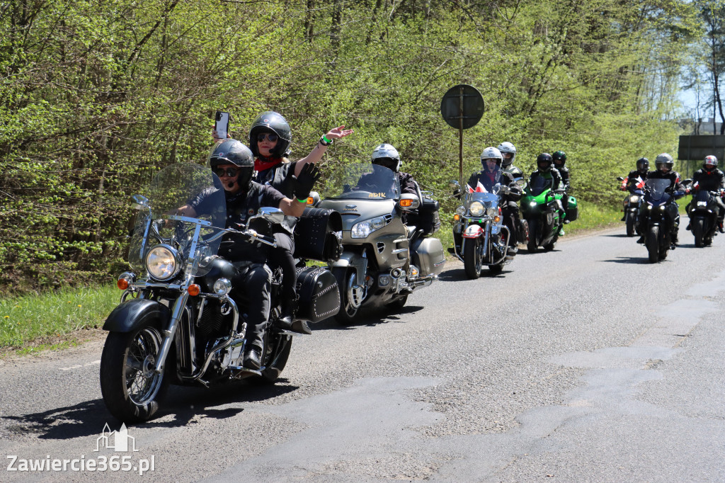 Fotorelacja I: IV Motopiknik w Łazach - parada motocykli