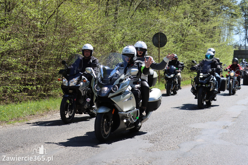 Fotorelacja I: IV Motopiknik w Łazach - parada motocykli
