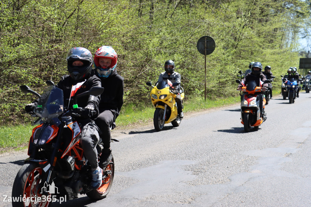 Fotorelacja I: IV Motopiknik w Łazach - parada motocykli