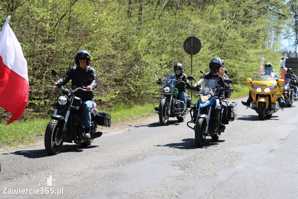 Fotorelacja I: IV Motopiknik w Łazach - parada motocykli