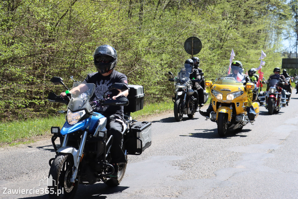 Fotorelacja I: IV Motopiknik w Łazach - parada motocykli
