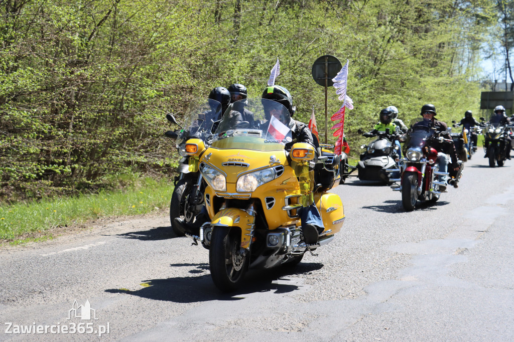 Fotorelacja I: IV Motopiknik w Łazach - parada motocykli