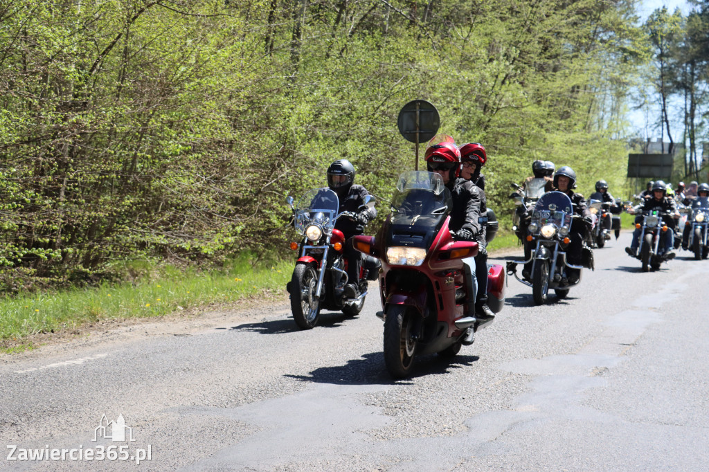 Fotorelacja I: IV Motopiknik w Łazach - parada motocykli
