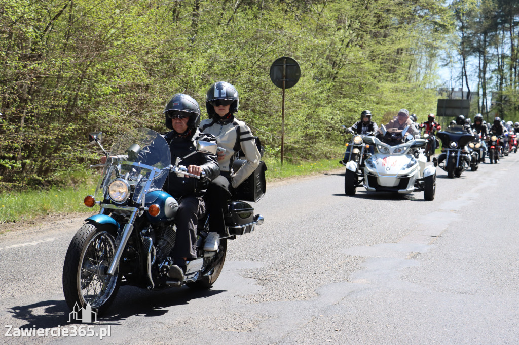 Fotorelacja I: IV Motopiknik w Łazach - parada motocykli