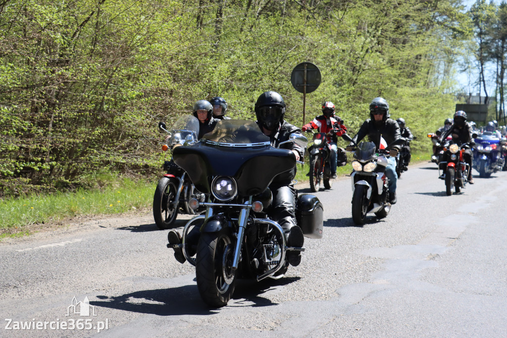Fotorelacja I: IV Motopiknik w Łazach - parada motocykli