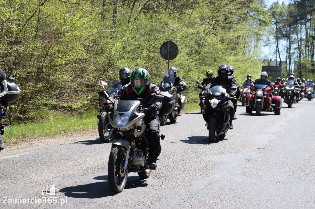 Fotorelacja I: IV Motopiknik w Łazach - parada motocykli