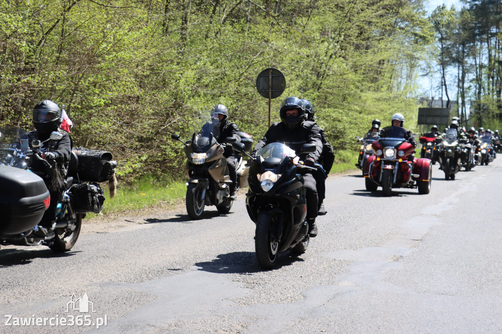Fotorelacja I: IV Motopiknik w Łazach - parada motocykli