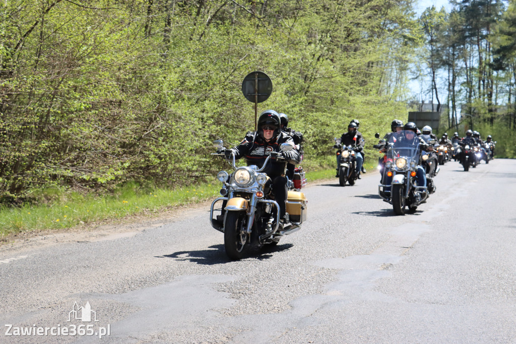 Fotorelacja I: IV Motopiknik w Łazach - parada motocykli