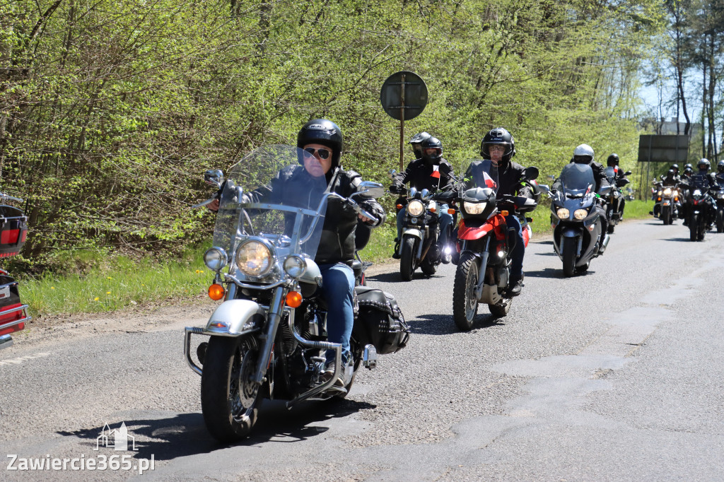 Fotorelacja I: IV Motopiknik w Łazach - parada motocykli