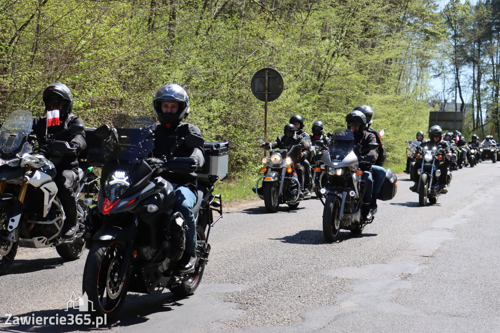 Fotorelacja I: IV Motopiknik w Łazach - parada motocykli