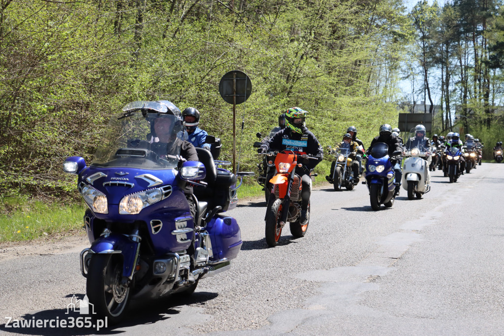 Fotorelacja I: IV Motopiknik w Łazach - parada motocykli