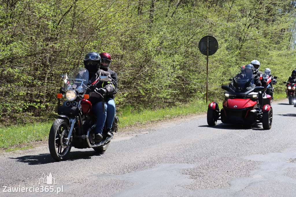 Fotorelacja I: IV Motopiknik w Łazach - parada motocykli