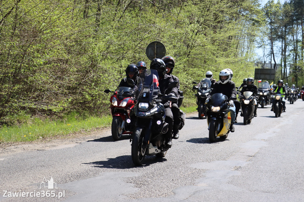 Fotorelacja I: IV Motopiknik w Łazach - parada motocykli