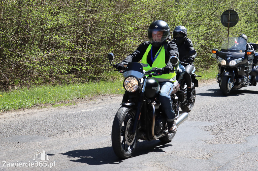 Fotorelacja I: IV Motopiknik w Łazach - parada motocykli