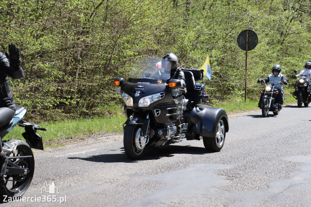 Fotorelacja I: IV Motopiknik w Łazach - parada motocykli
