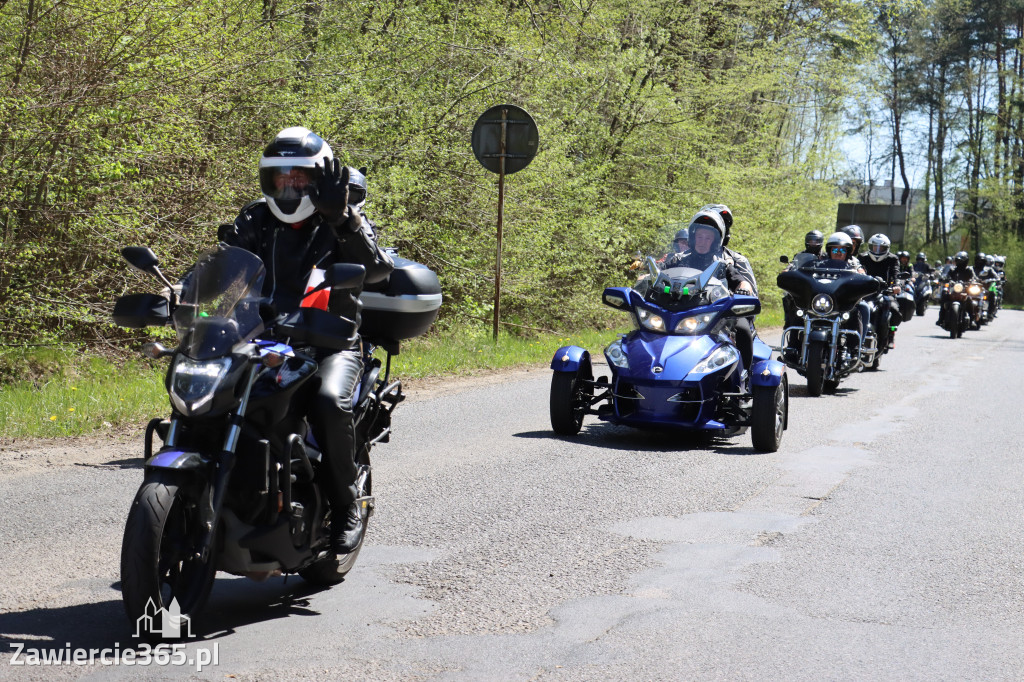 Fotorelacja I: IV Motopiknik w Łazach - parada motocykli