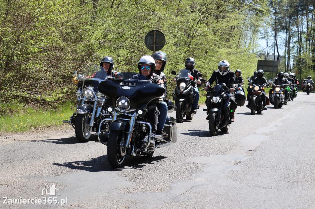 Fotorelacja I: IV Motopiknik w Łazach - parada motocykli