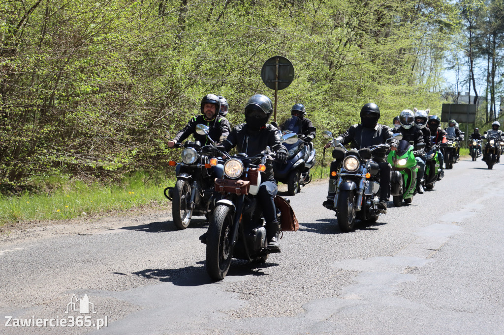 Fotorelacja I: IV Motopiknik w Łazach - parada motocykli